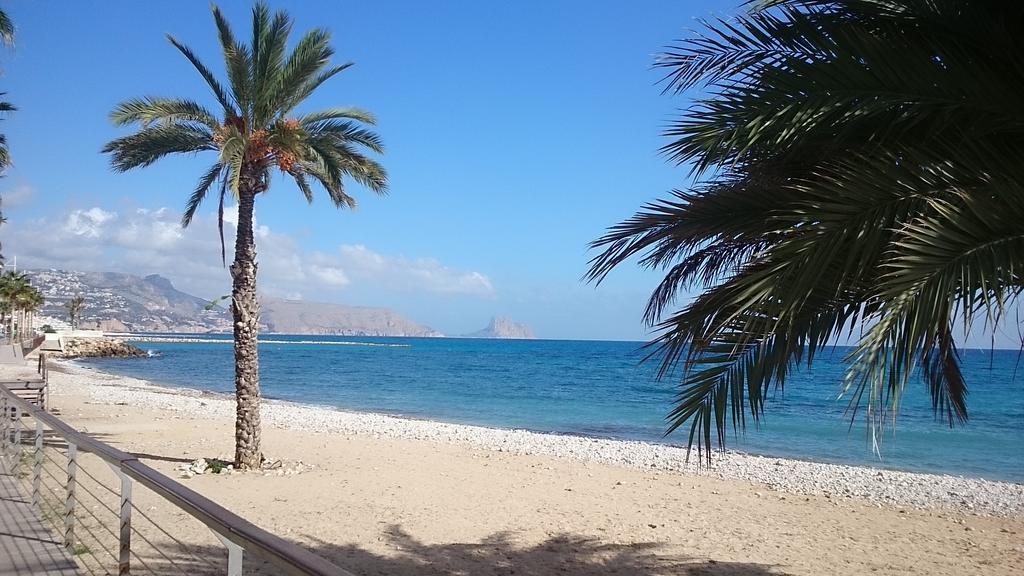 Apartamentos La Mar Алтеа Екстериор снимка